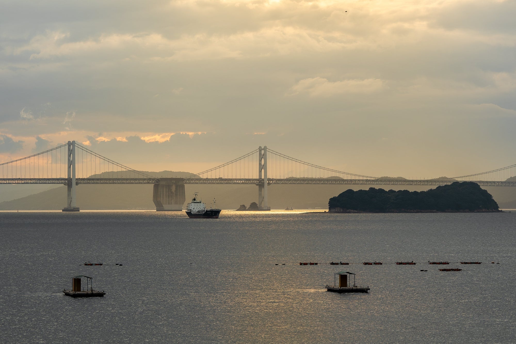 Exploring the Scent of Seto Inland Sea's Landscape and the Art of Cross-Sensory Perception
