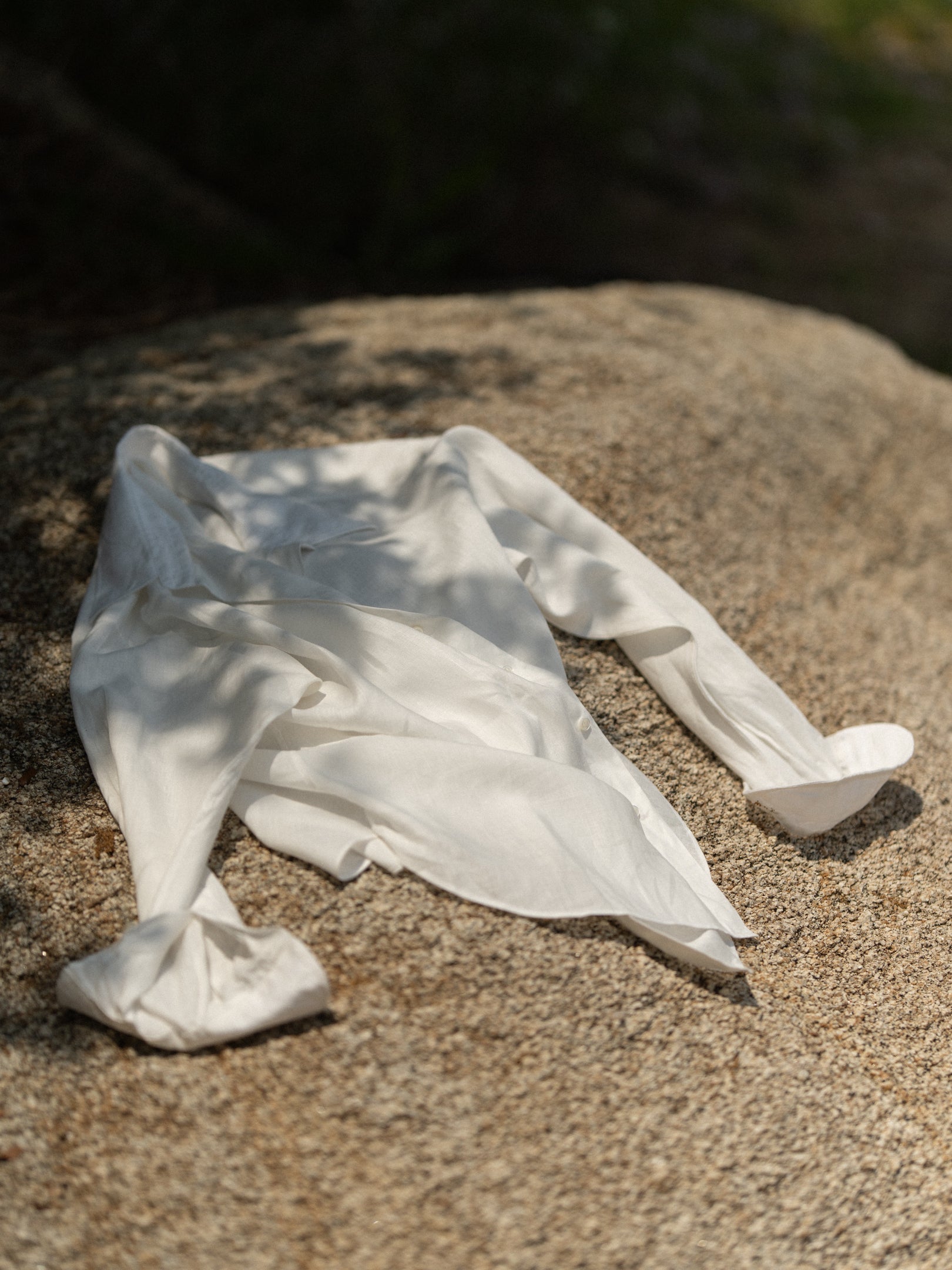 SAND OF A BEACH LINEN BOYFRIEND SHIRT
