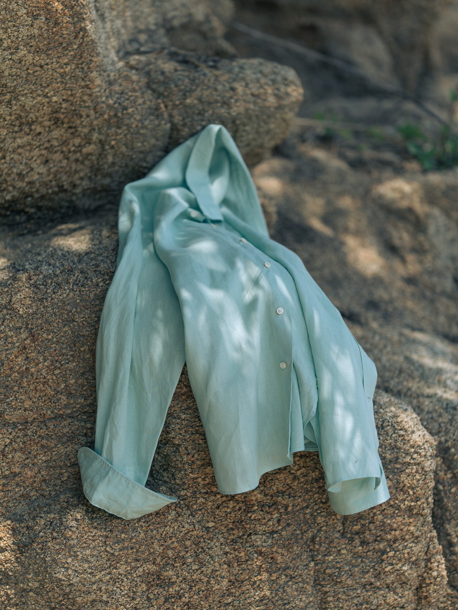 SAND OF A BEACH LINEN BOYFRIEND SHIRT
